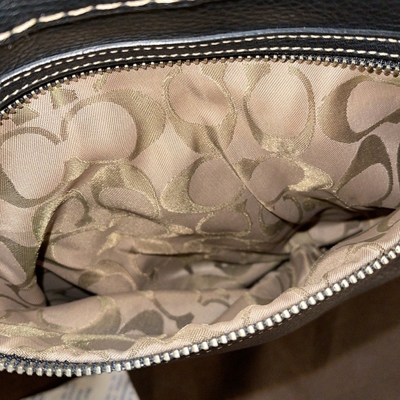 Coach Pebble Leather Tote Carryall EUC - Picture 8 of 14